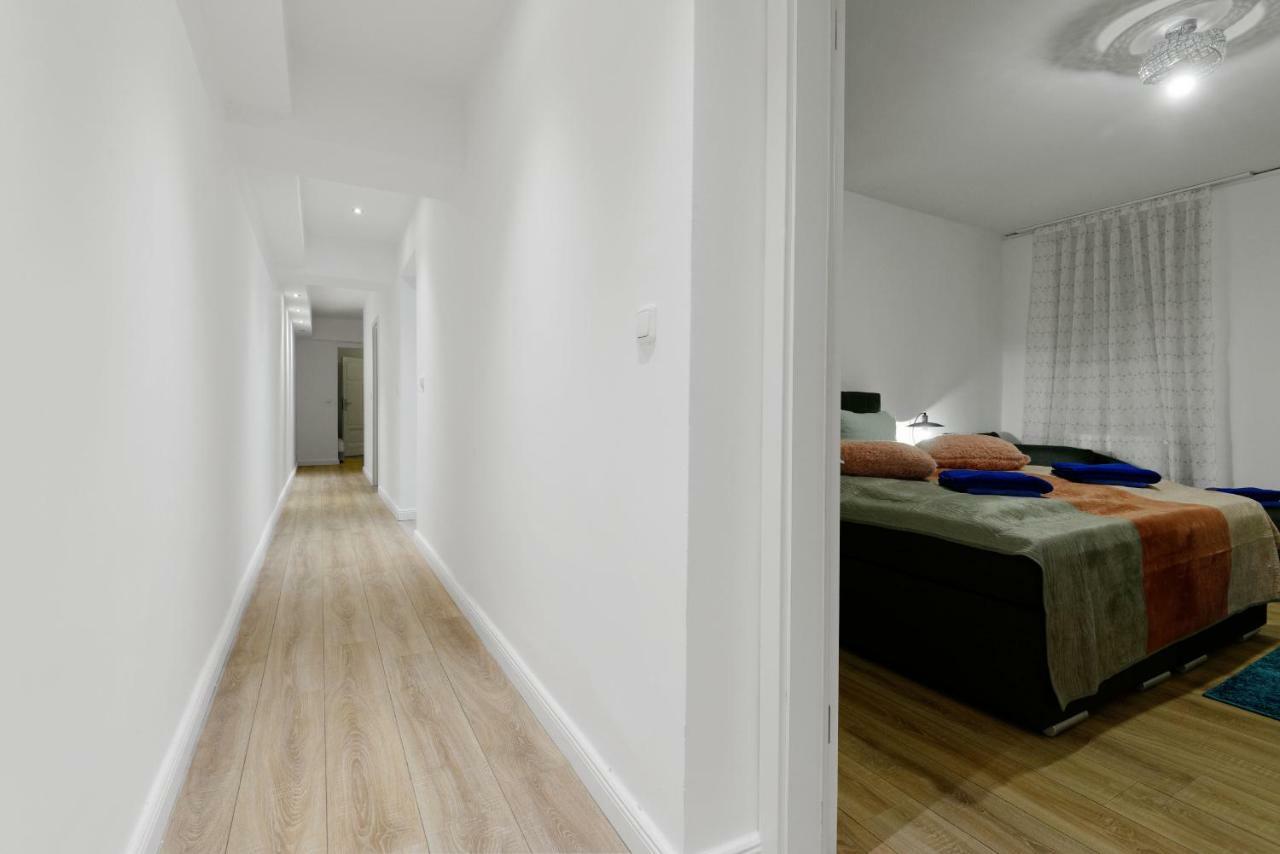 Big Central City Apt. Potsdamer Platz Berlin Bagian luar foto
