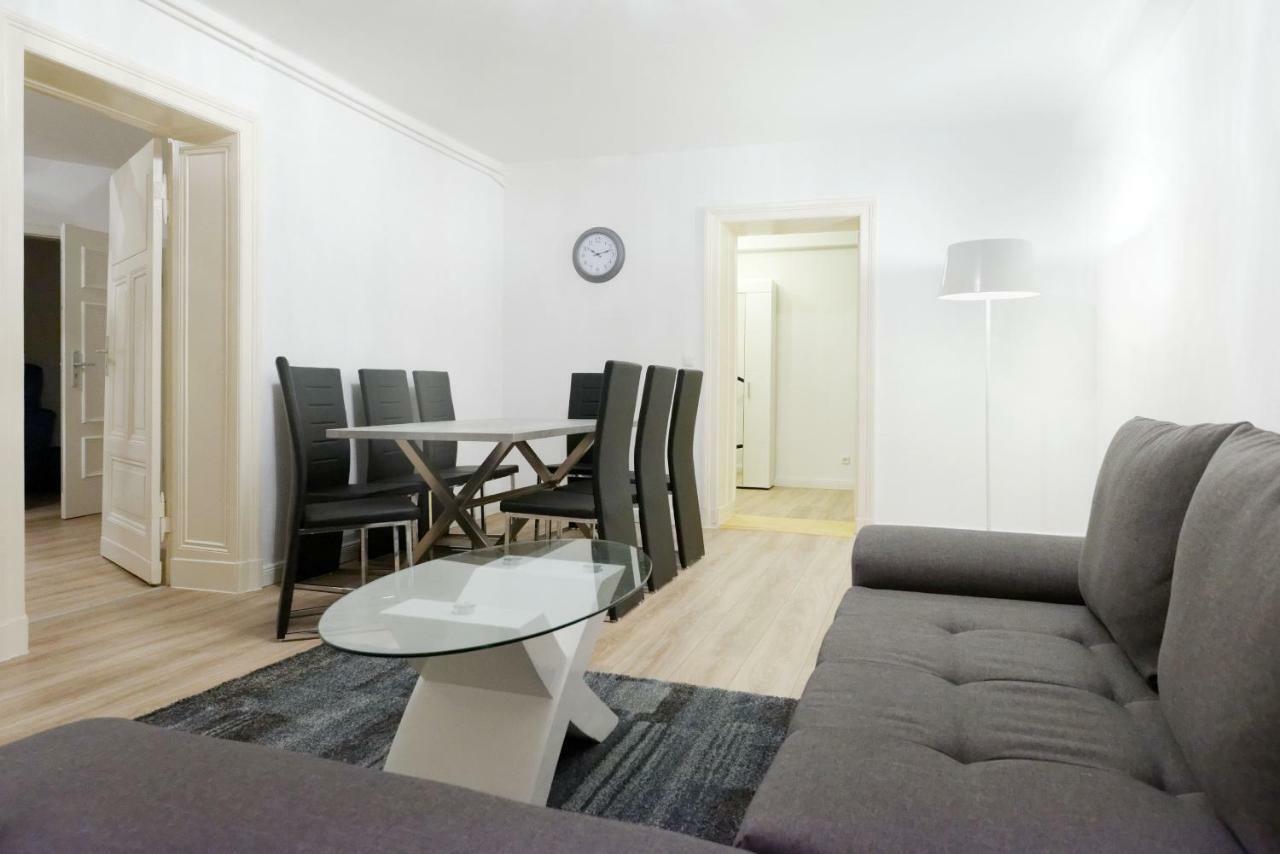 Big Central City Apt. Potsdamer Platz Berlin Bagian luar foto